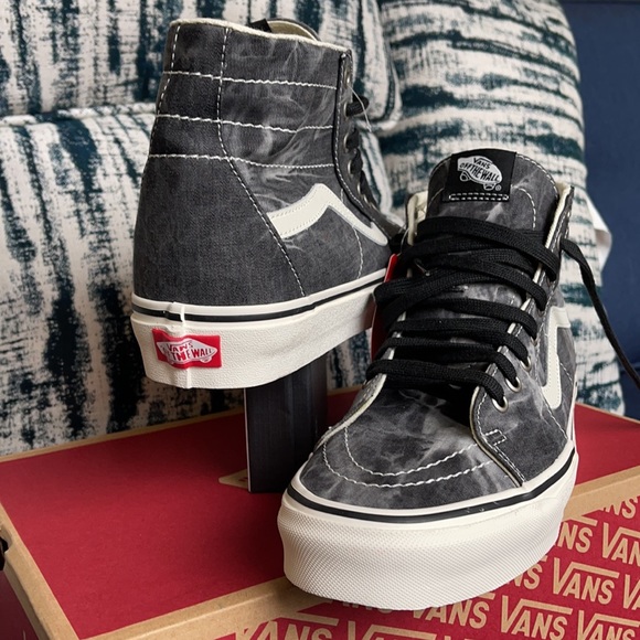 Vans Sk8-Hi Tapered Denim Destroy Black Marshmallow WMNS - Picture 10 of 16